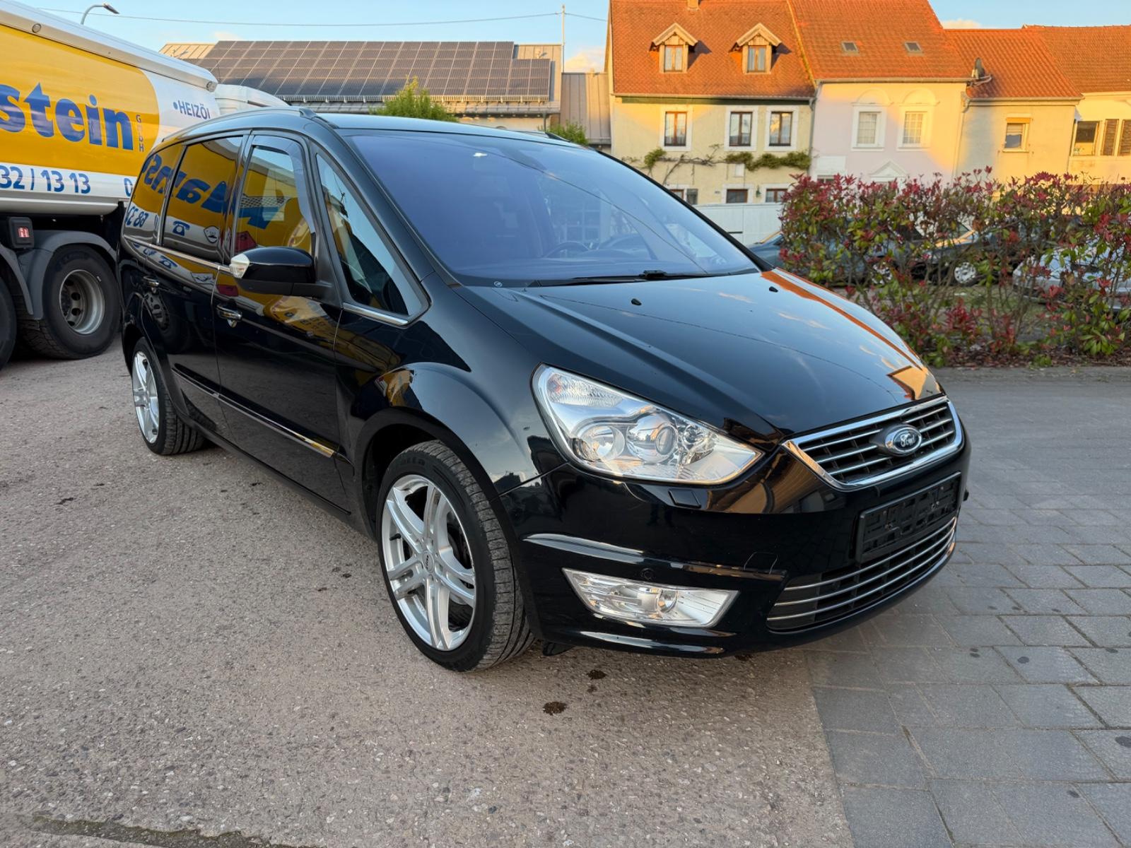 Ford Galaxy Titanium 2,0L TDCI AUTOMATIK 7 SITZER