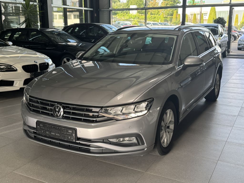 Image of Volkswagen Passat Variant