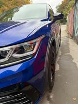 Volkswagen 2.0 TDI 4M DSG 3xR line/Pano/HUD/Tot-W/AHK/Tempo - Volkswagen Tiguan: W