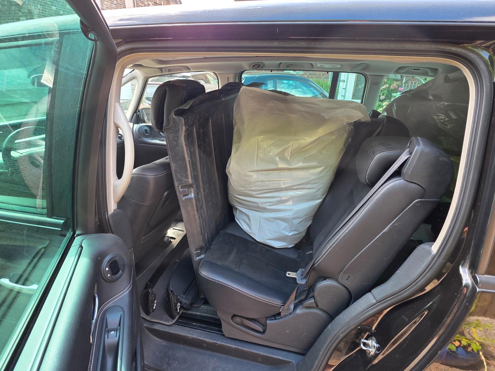 Renault Espace 2012 — photo 8