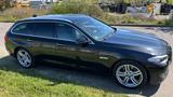 BMW 530d Touring Top Zustand Navi , Head -up usw.  - BMW 530 aus 2011: Kombi