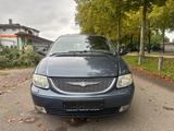 Chrysler Grand Voyager 7 PL Mit TÜV - blaue Chrysler Grand Voyager