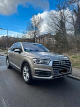Audi Q7 ultra 3.0 TDI quattro tiptronic - - Audi Q7: Beige
