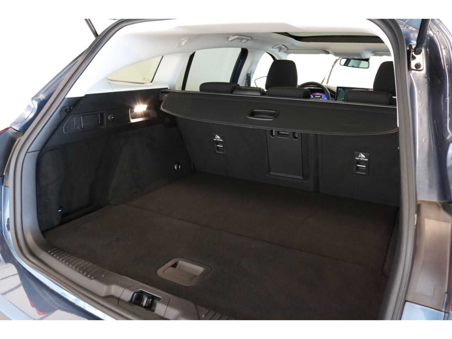 Fahrzeugabbildung Ford Focus Active X MHEV LED totWinkASS Spurhalte ASS