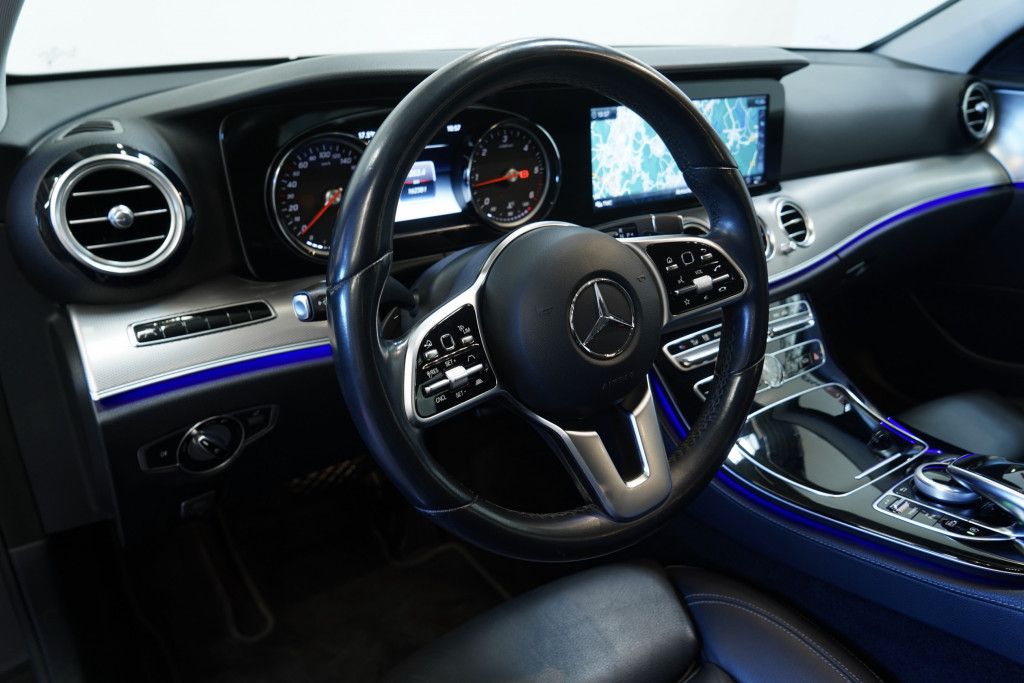Mercedes Benz E 220
