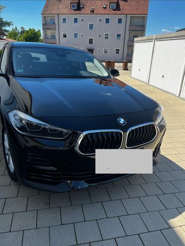 BMW X2 sDrive18i -