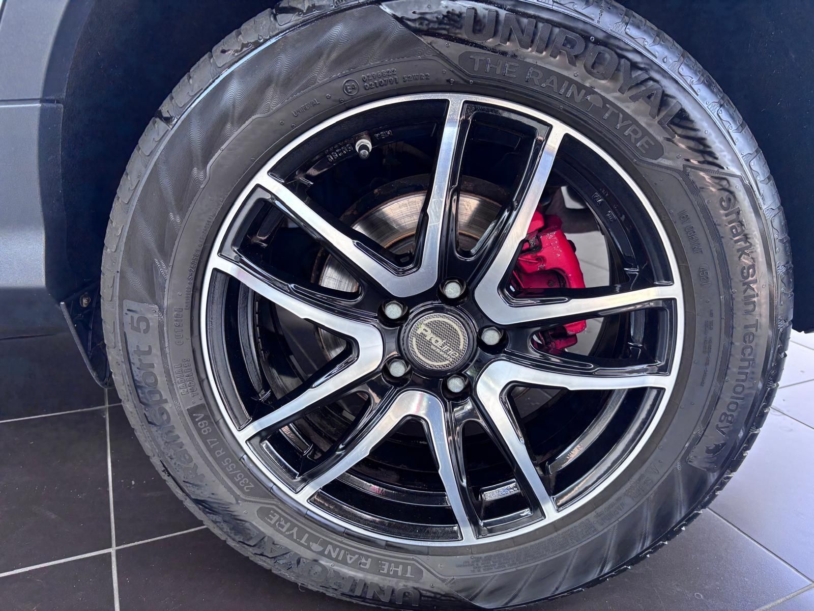 Fahrzeugabbildung Ford Kuga 1.5 EcoBoost Trend AHK KLIMA