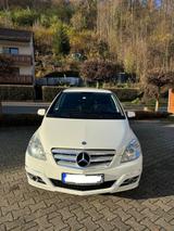 Mercedes-Benz B 180 Autotronic - - Mercedes-Benz B-Class: Autotronic