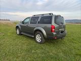 Nissan Pathfinder 2.5 dCi *viele Neuteile* - gebrauchte Nissan Pathfinder aus dem Jahr 2006