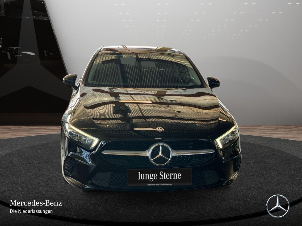 Mercedes-Benz A 200 d Progressive/LED/CarPlay/DAB/MBUXAdvPaket