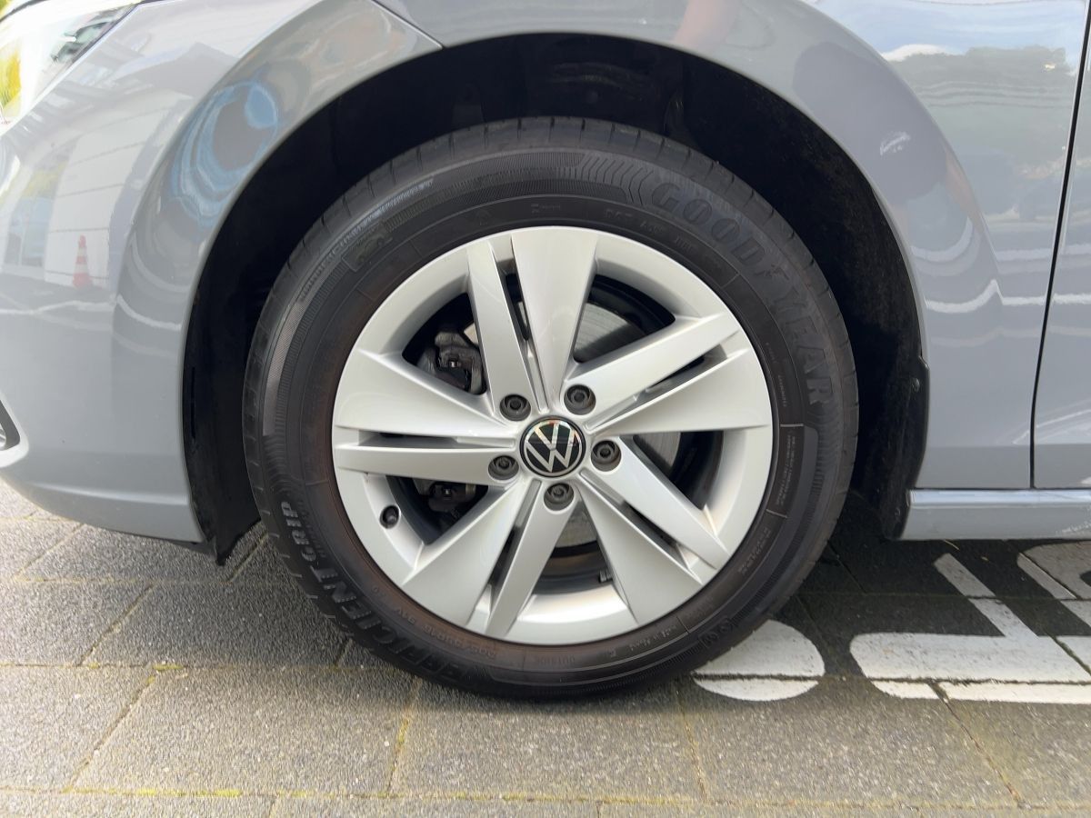 Volkswagen Golf - Bild 15
