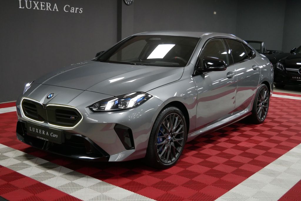 Image of BMW M235