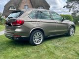 BMW X5 3.0d 7 Sitz Vollleder Nachtsicht AHK usw - BMW X5: 0d