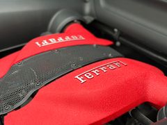 FERRARI F8 - Ansicht 25