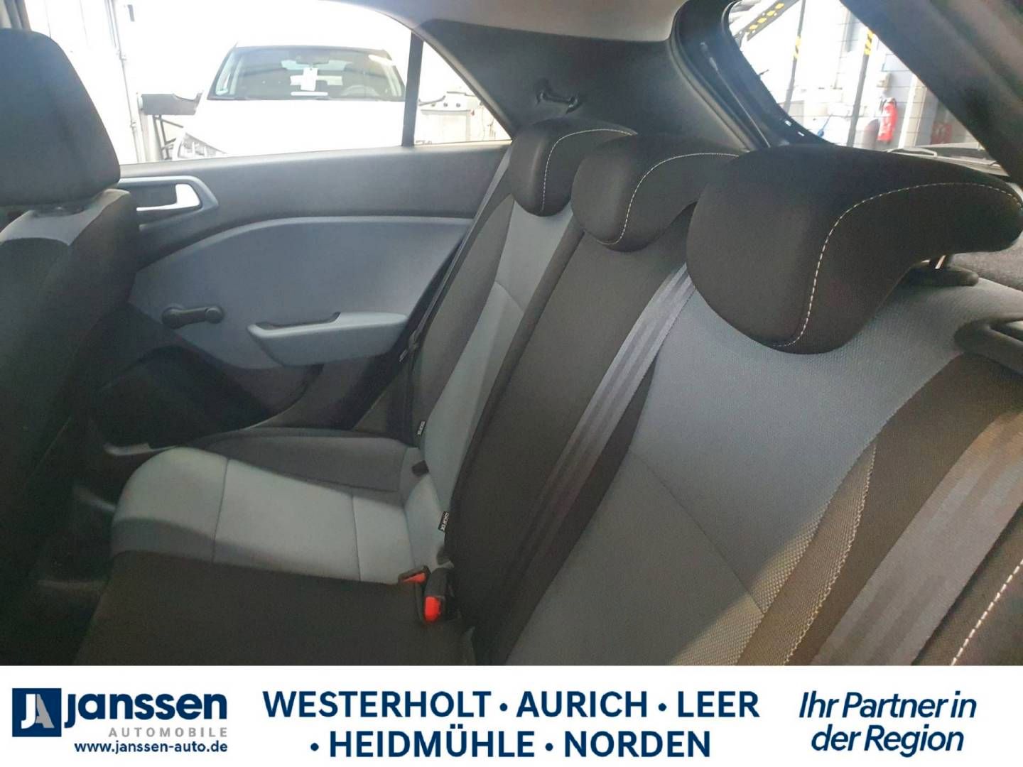 Fahrzeugabbildung Hyundai i20 Benzin 75PS Classic