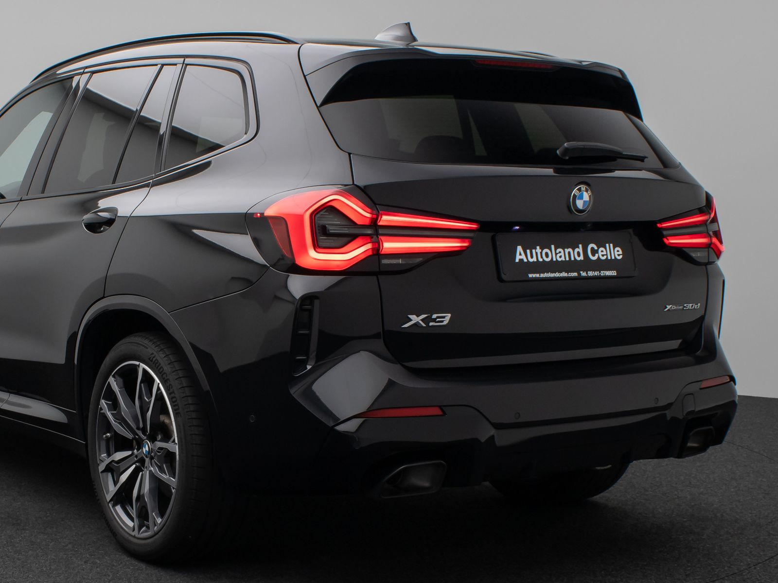 Fahrzeugabbildung BMW X3 xD30d M Sport Kamera Laser DAB HiFi AHK 20"