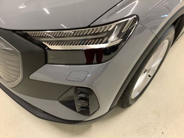 Q4 Sportback e-tron 40,Matrix-LED,Navi Plus,Stan