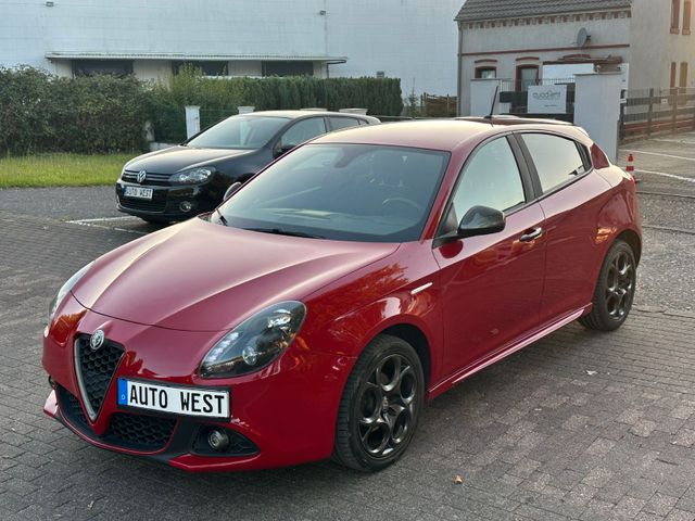 Alfa Romeo Giulietta Super*Alcantara*Navi*1 Hand*Tüv NEU
