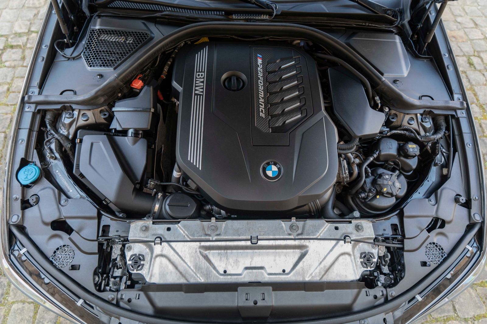Fahrzeugabbildung BMW M340i Xdrive H&K HUD CARBON LED KAM