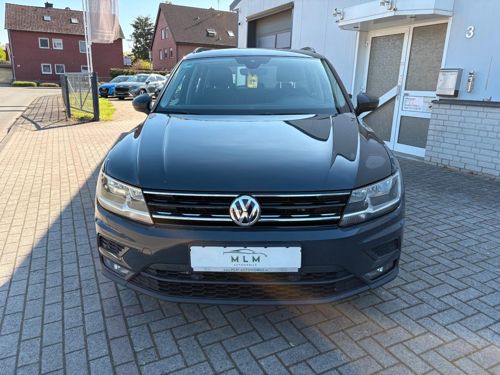 Volkswagen Tiguan Comfortline  4Motion Automatik SHZ Navi