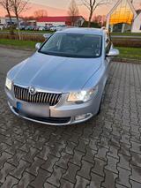 Skoda Superb 2 Combi Elegance  2,0 TDi Euro 5 - Skoda Superb: 2.5