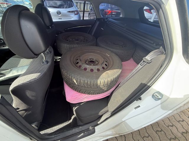 Toyota Avensis Combi Sol 1.8