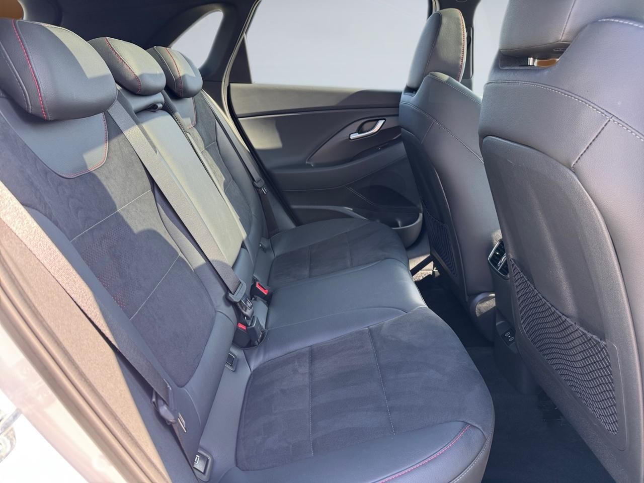 Fahrzeugabbildung Hyundai i30 N-LINE *SPORT-PAKET*PANO*NAVI*KAMERA*LED*BT