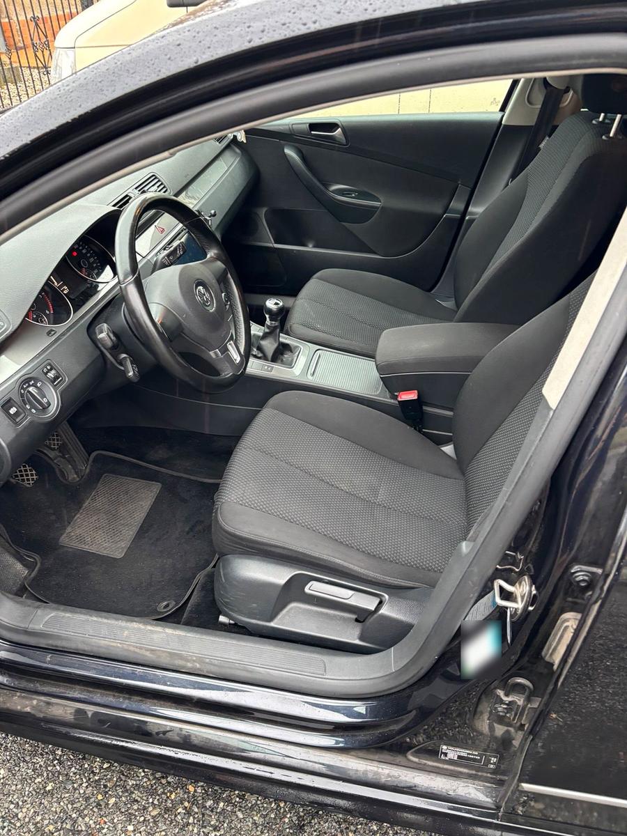 Volkswagen Passat 2010 — photo 5