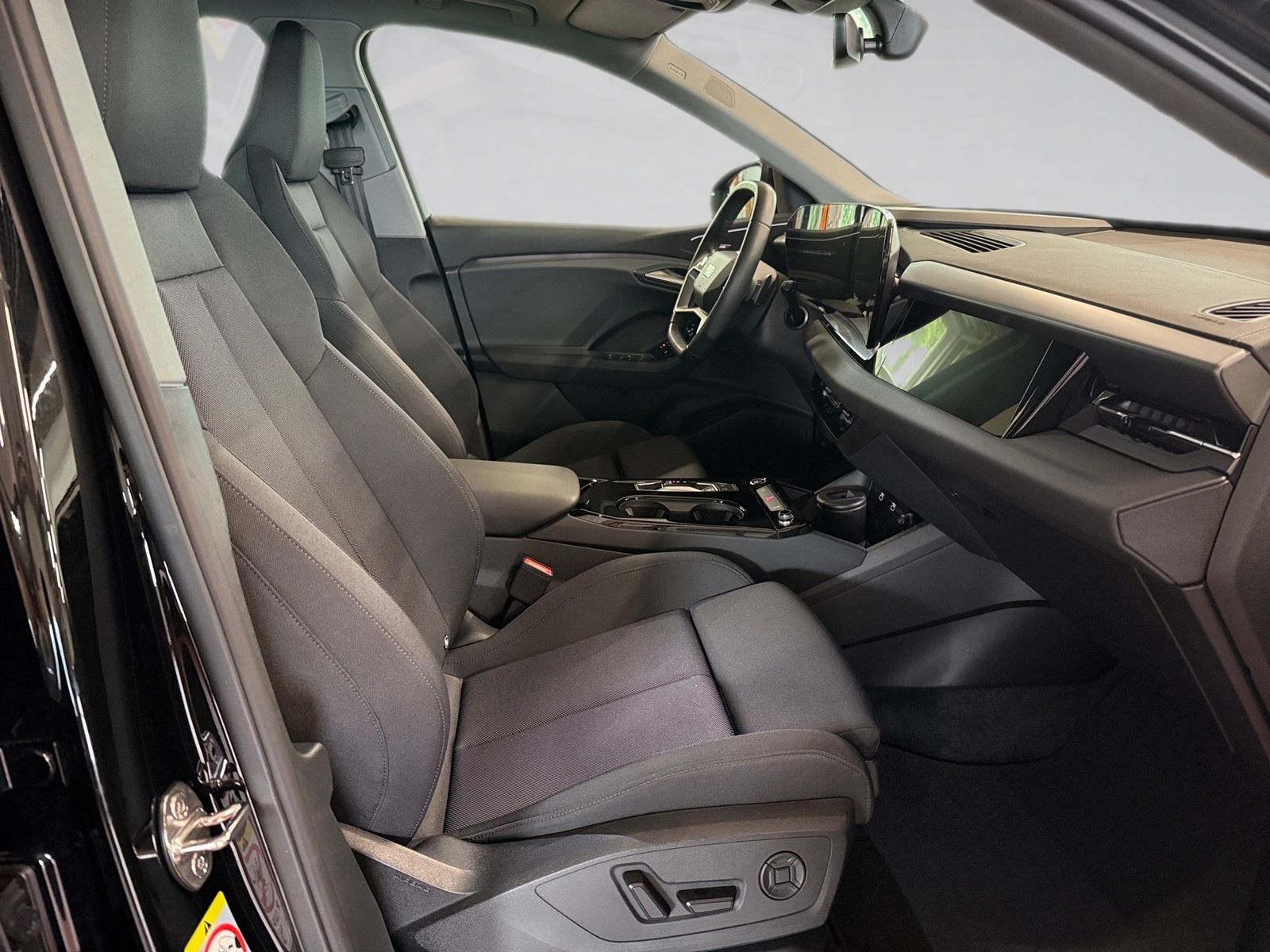Audi Q6 e-tron - Bild 10
