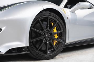 2019 Ferrari 488 PISTA — миниатюра 13