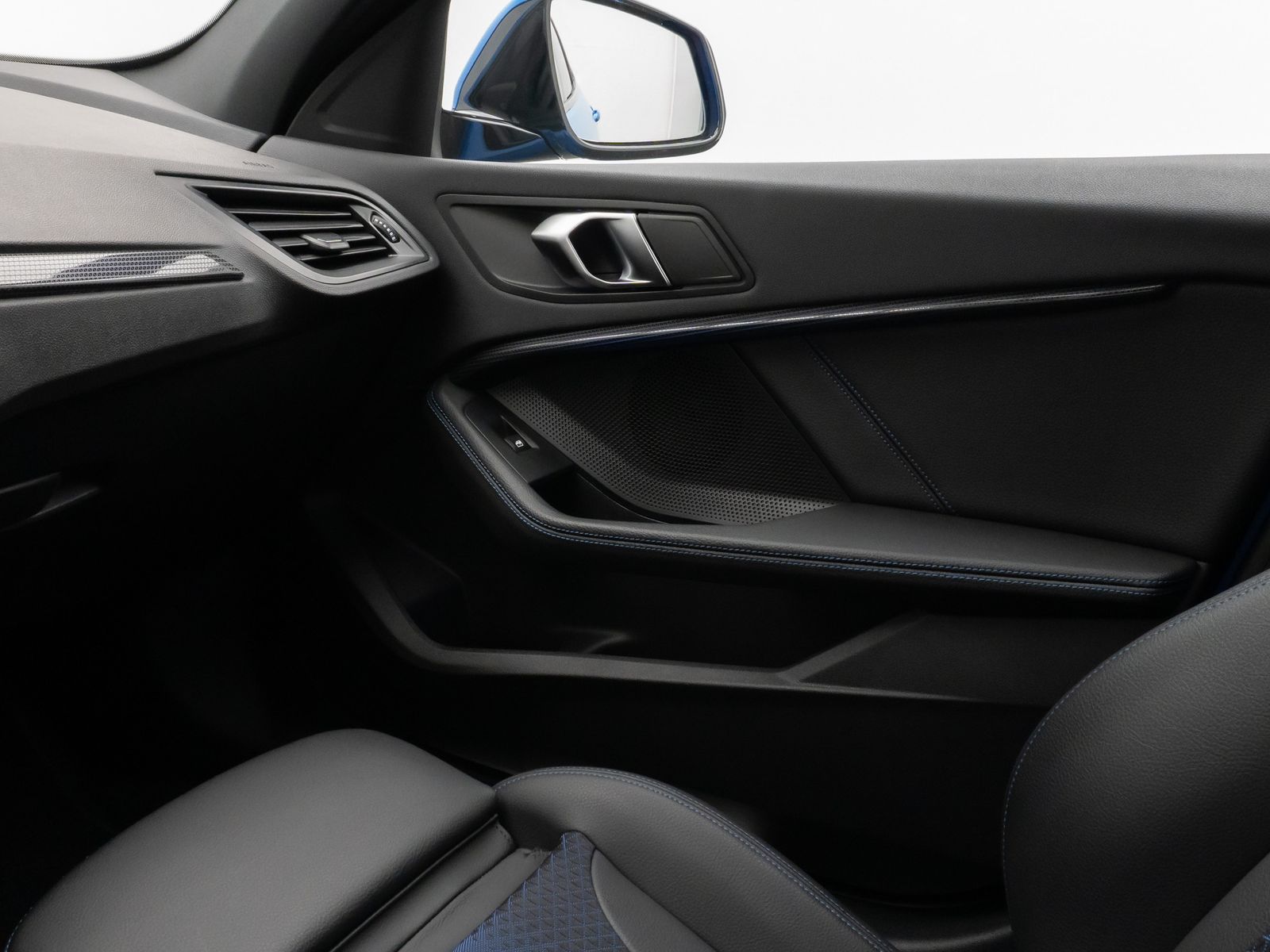 Fahrzeugabbildung BMW 118i M Sport DAB CockPitPr PDC Geschwindigkeitsr