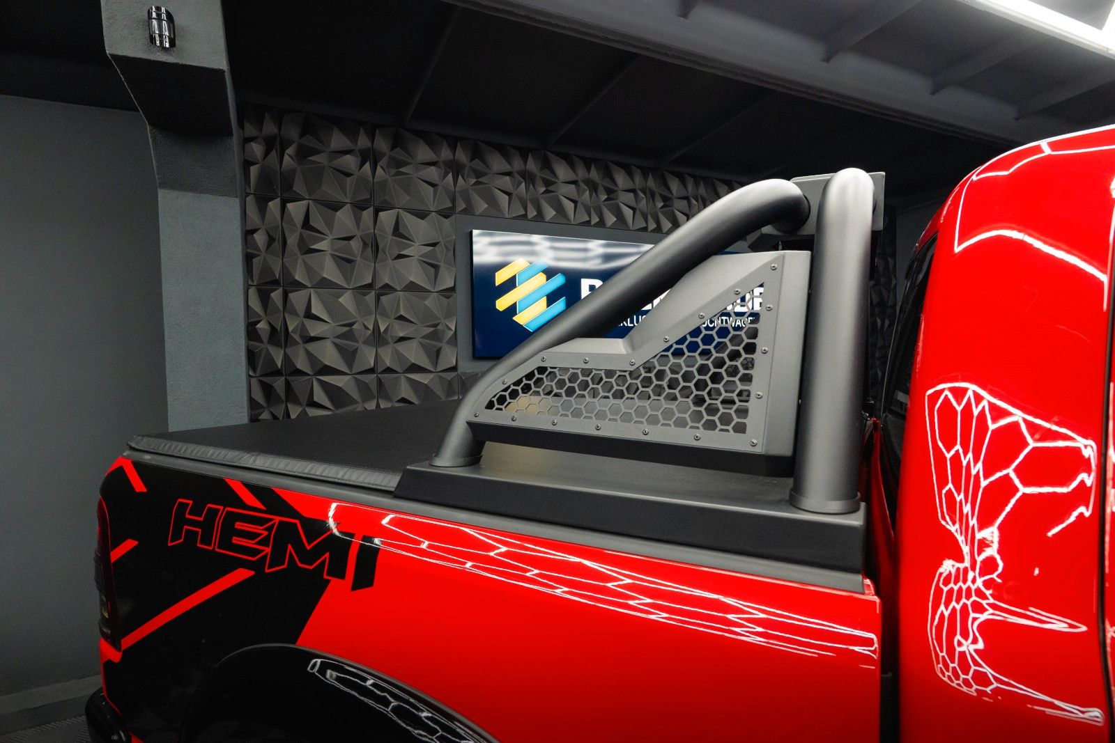 Fahrzeugabbildung Dodge RAM 5.7 V8 HEMI 4x4 RED DEVIL Offroad NightPaket