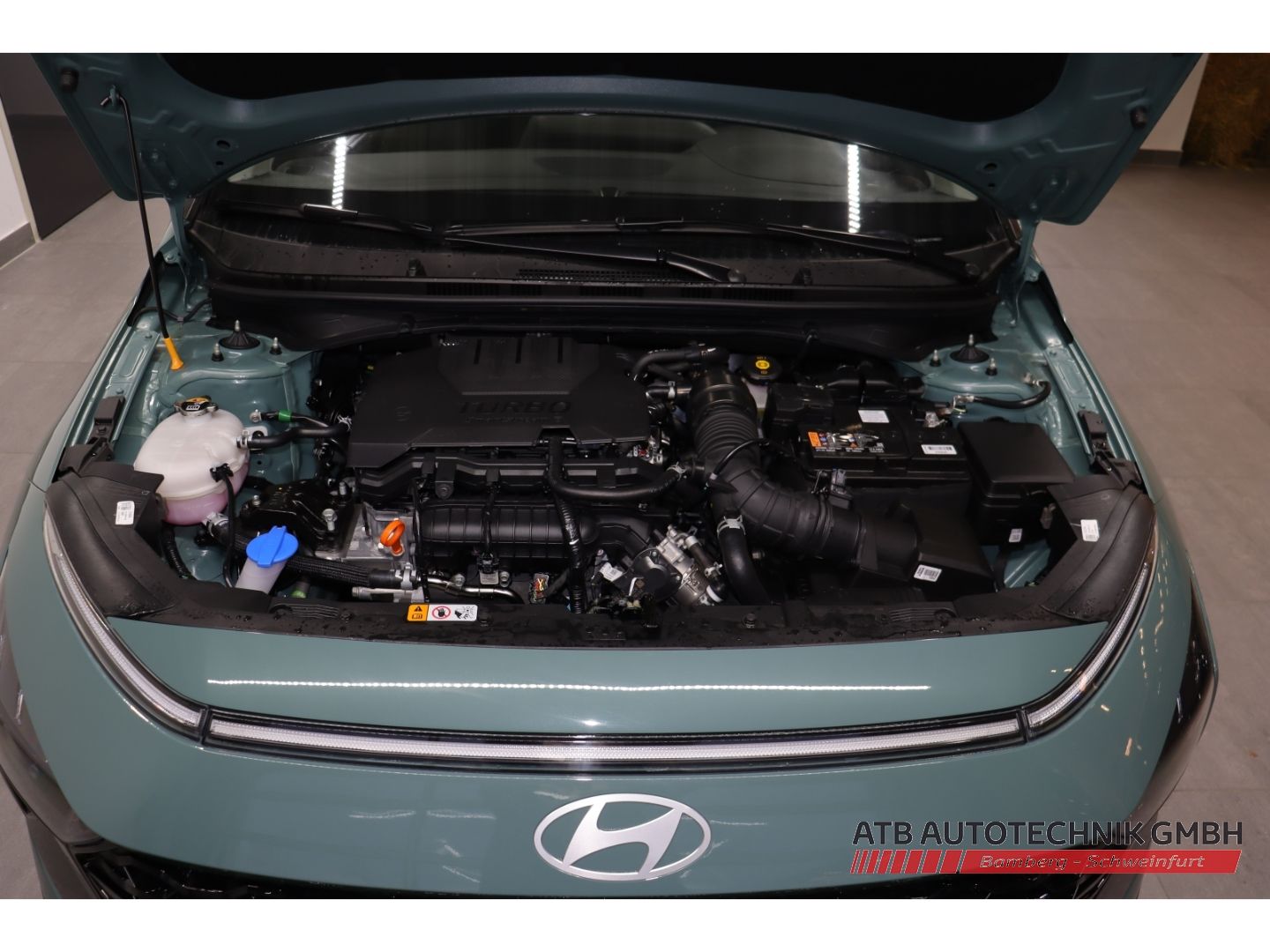 Fahrzeugabbildung Hyundai BAYON MY25 1.0 T-GDI 100 PS 7-DCT 2WD Trend Navi