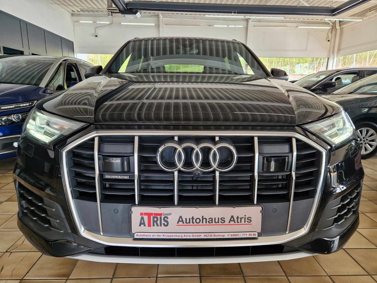 Audi Q7 - 1