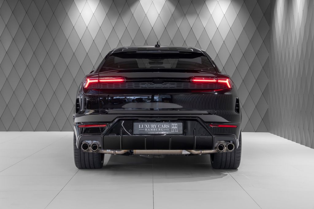 Urus 4.0 V8 SE 2026 BLACK/YELLOW AKRAPOVIC CARBO - Bild 5