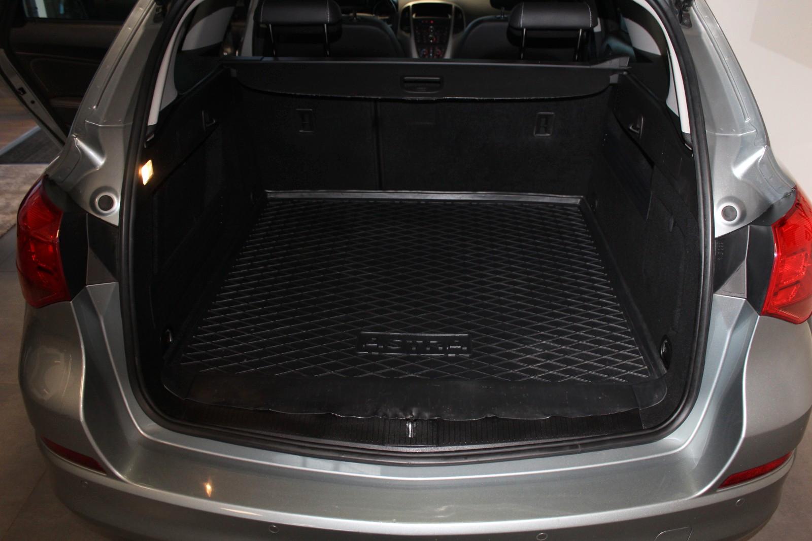 Opel Astra J Sports Tourer 150 Jahre Opel