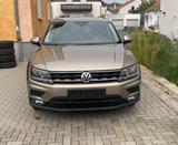 Volkswagen Tiguan Sound 1.4 TSI DSG Virtual ACC - mit Benzin-Antrieb: Beige
