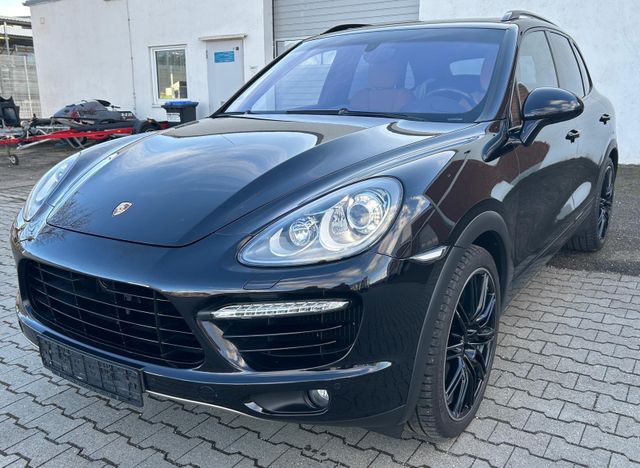 Porsche Cayenne Turbo AHK 2.Hand Porsche Scheckheft