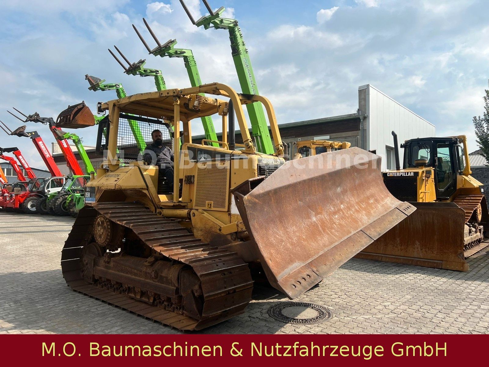 Fahrzeugabbildung CAT Caterpillar D 5 N LGP
