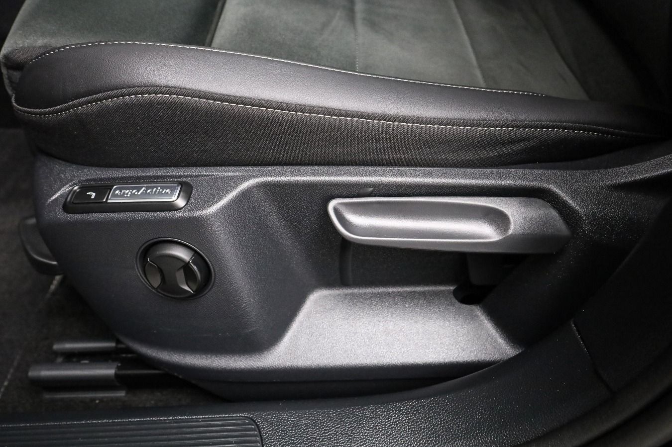 Volkswagen T-Roc - Bild 22