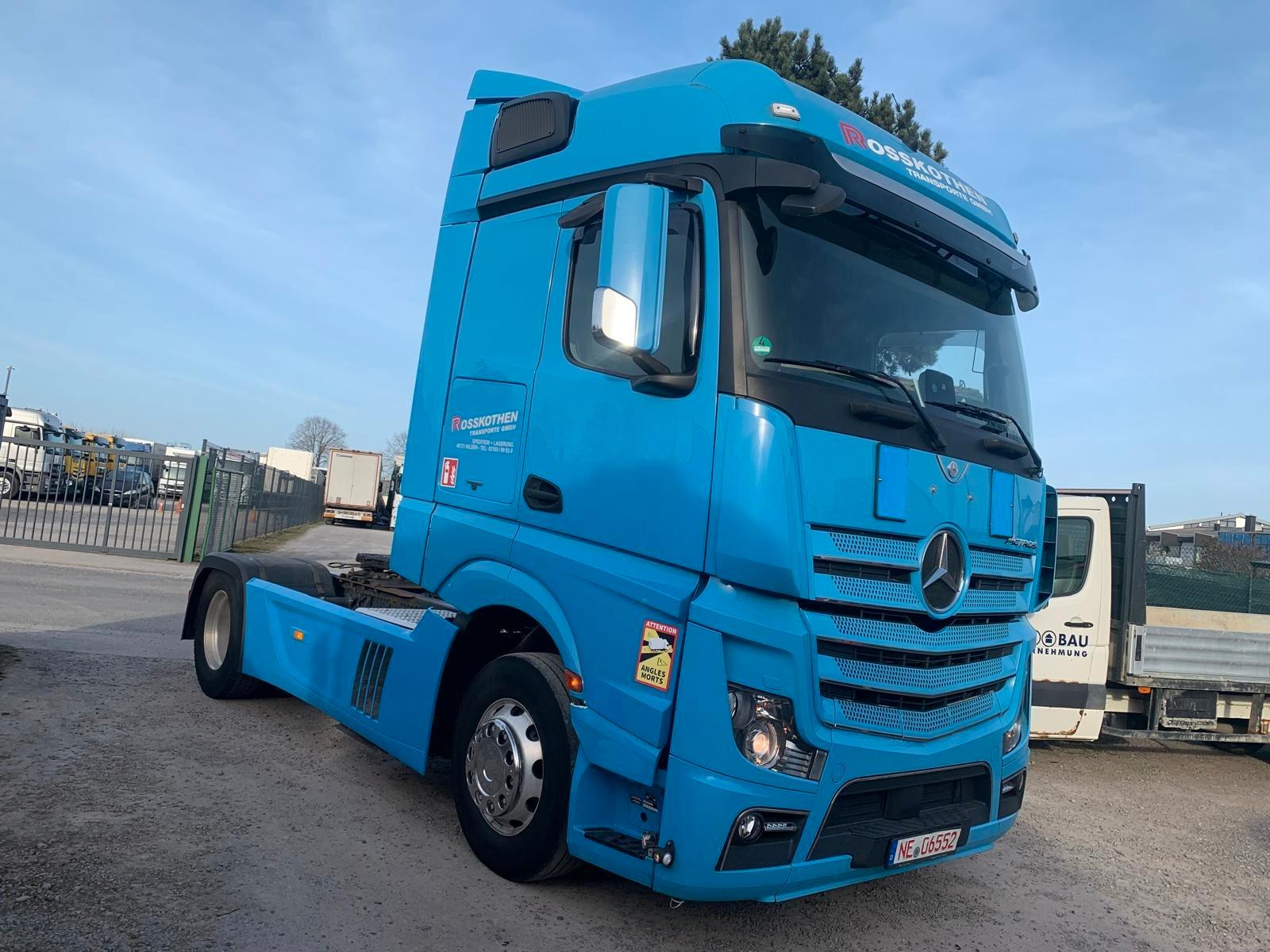 Mercedes-Benz ACTROS  Big Space 1853