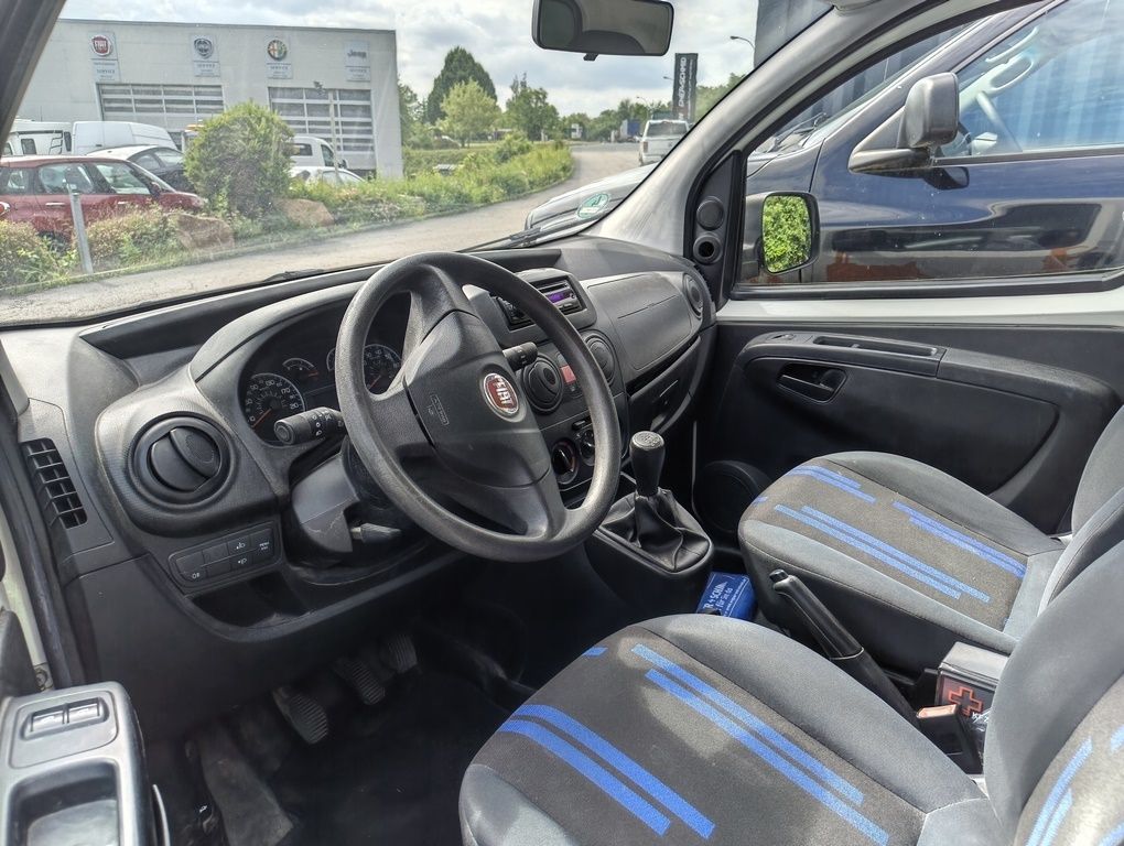 Fahrzeugabbildung Fiat Fiorino SX 1.3 Multijet Schiebetür *UNFALL*