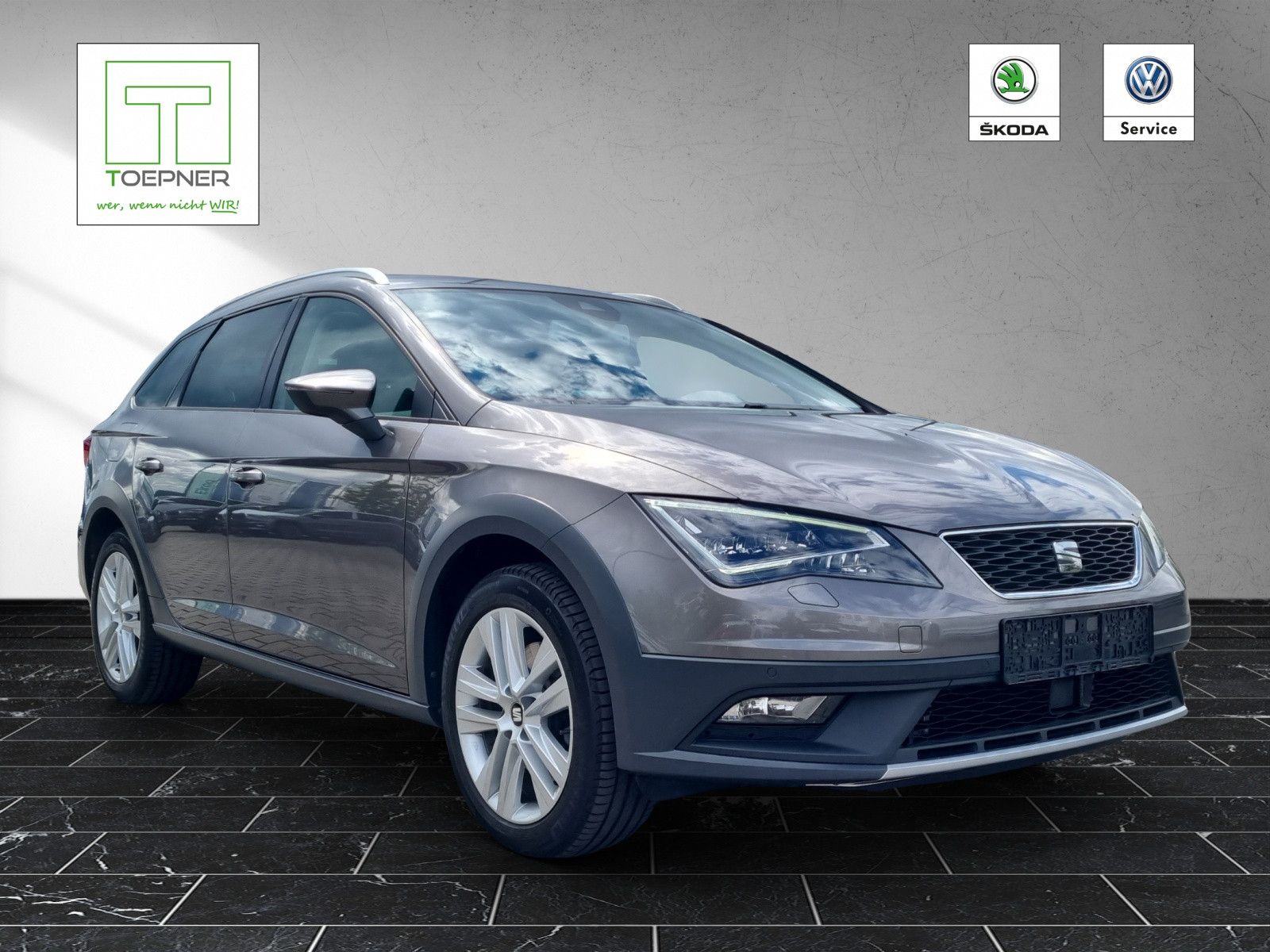 Fahrzeugabbildung SEAT Leon ST X-Perience 4Drive 1,8 TSI DSG GRA AHK