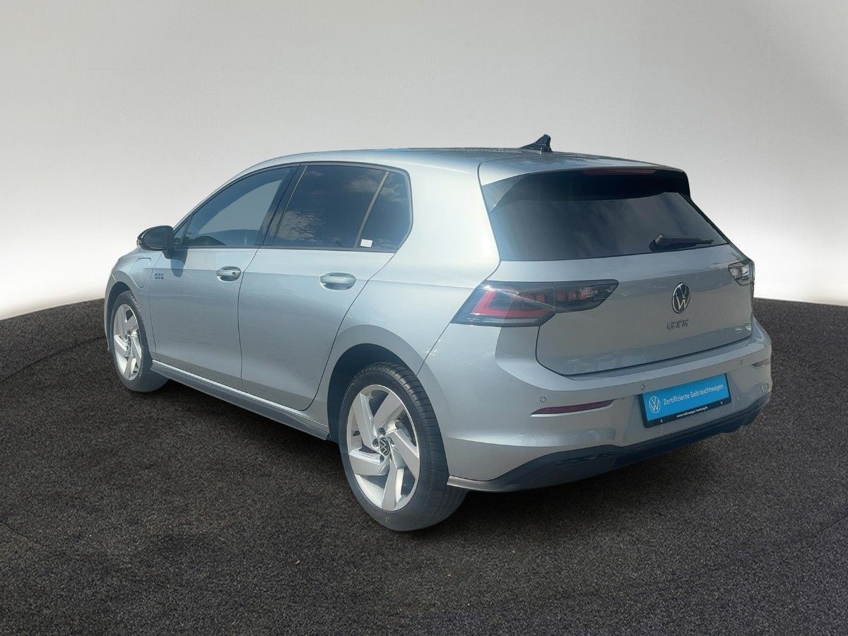 Volkswagen Golf - Bild 3