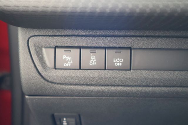 Peugeot 2008 Active Automatik Kamera Klimaautomatik