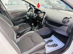 RENAULT Clio IV Luxe*Scheckheft*1.Hand*Tempomat*Navi