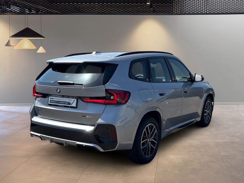BMW X1 xDrive 20d M Sportpaket Harman Kardon foto 3