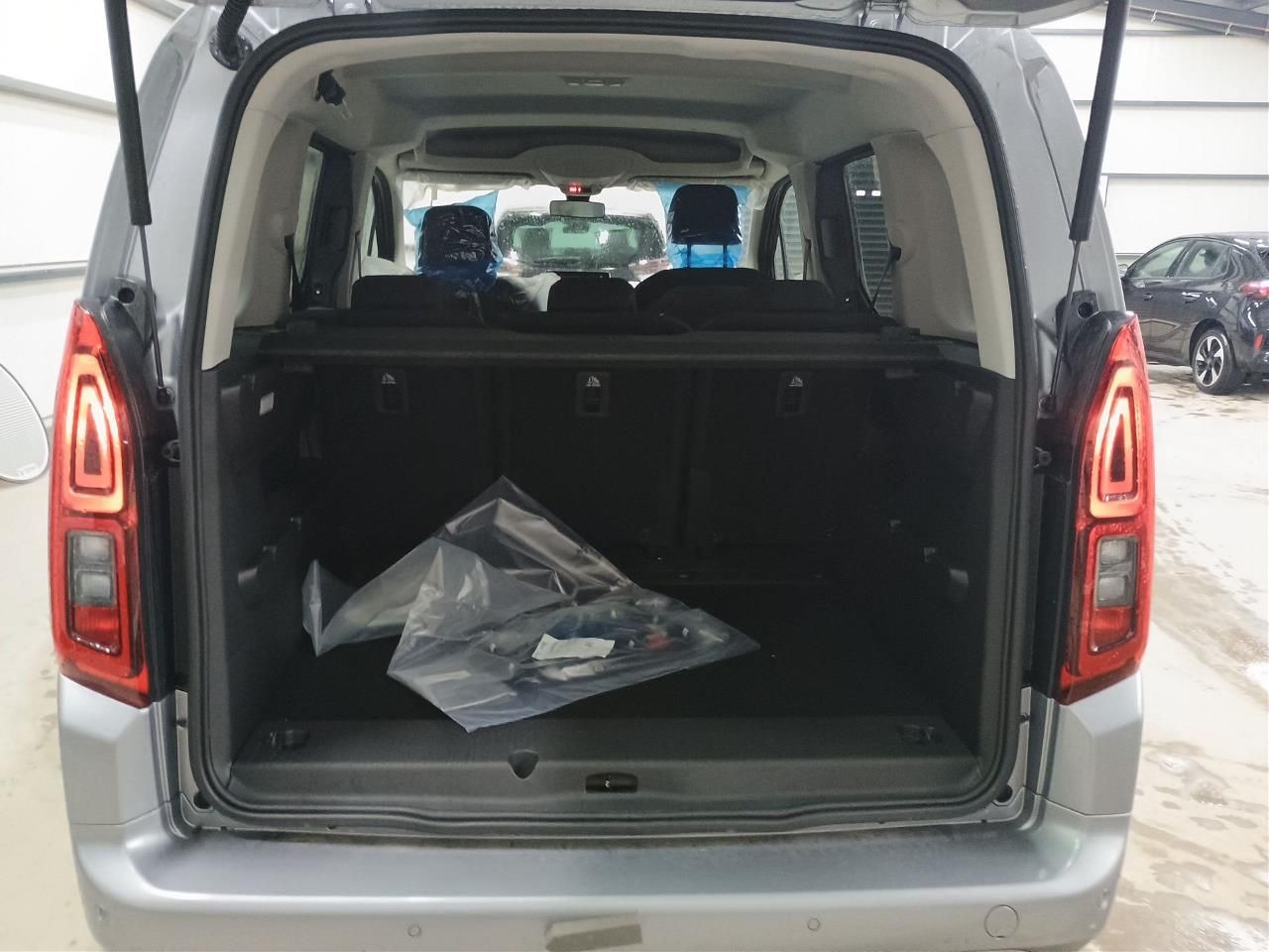 Fahrzeugabbildung Opel Combo-e Life Ultimate