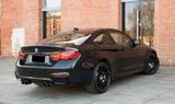 BMW M4 Coupé M4 Competition/1200TKM/Service - BMW M4 in Bielefeld