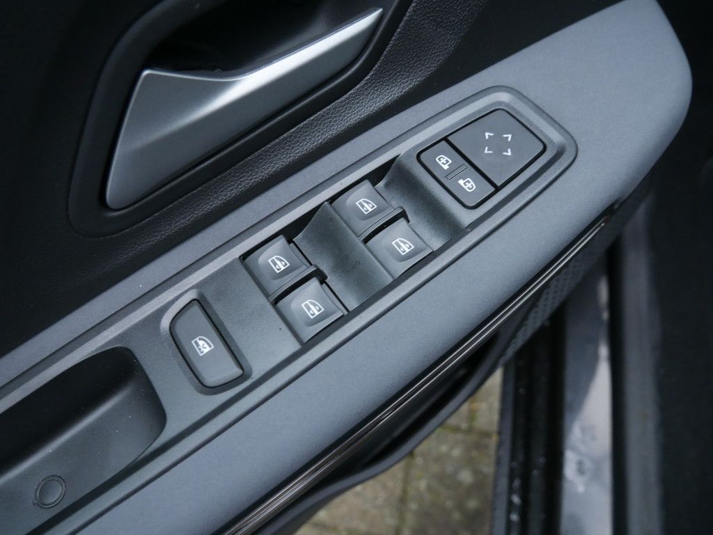 Fahrzeugabbildung Dacia Sandero Stepway Extreme TCe 110